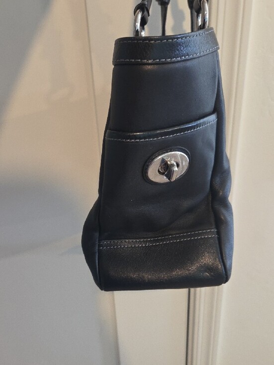 Coach Y2K Black Leather Shoulder Bag F13759